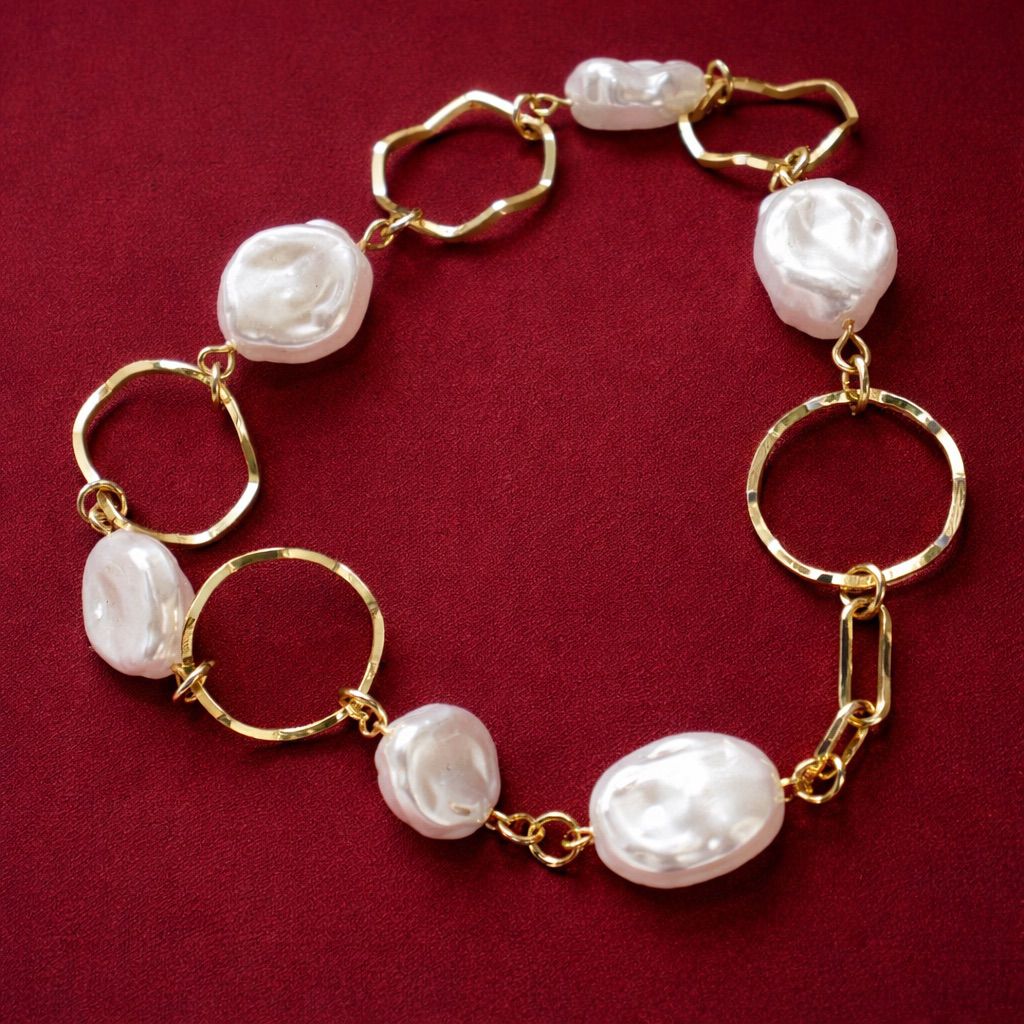 Maris Heirloom Pearl Bracelet
