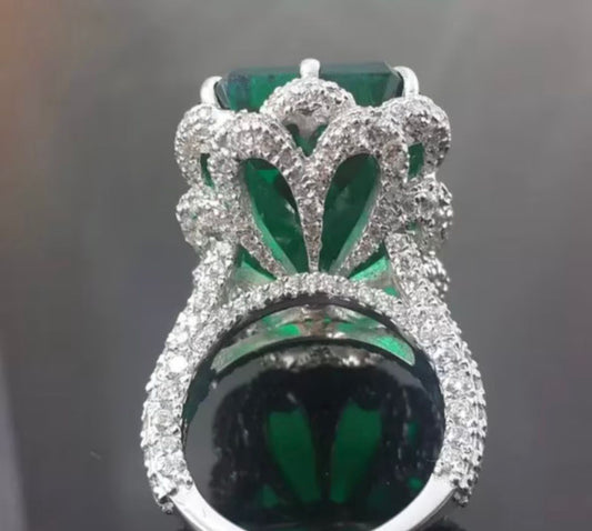 Emerald Soverign Rings