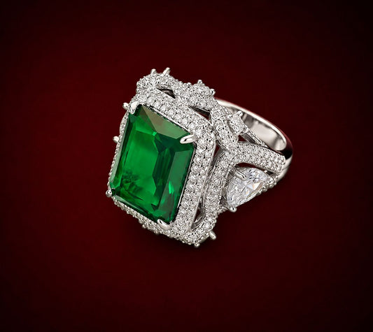 The Emerald Soverign Ring