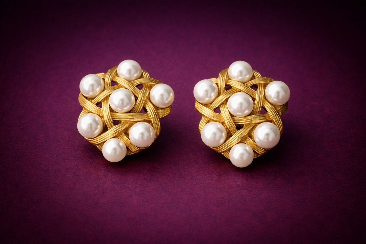 Pearl Etoile Chunky Studs