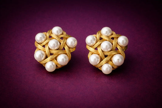 Pearl Etoile Chunky Studs