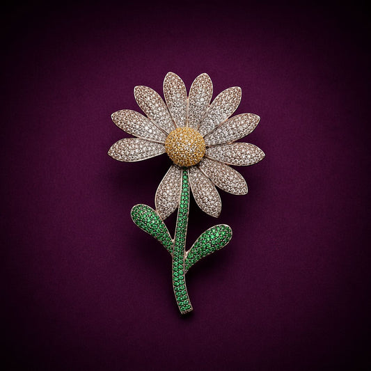 Marguerite d'Or Brooch