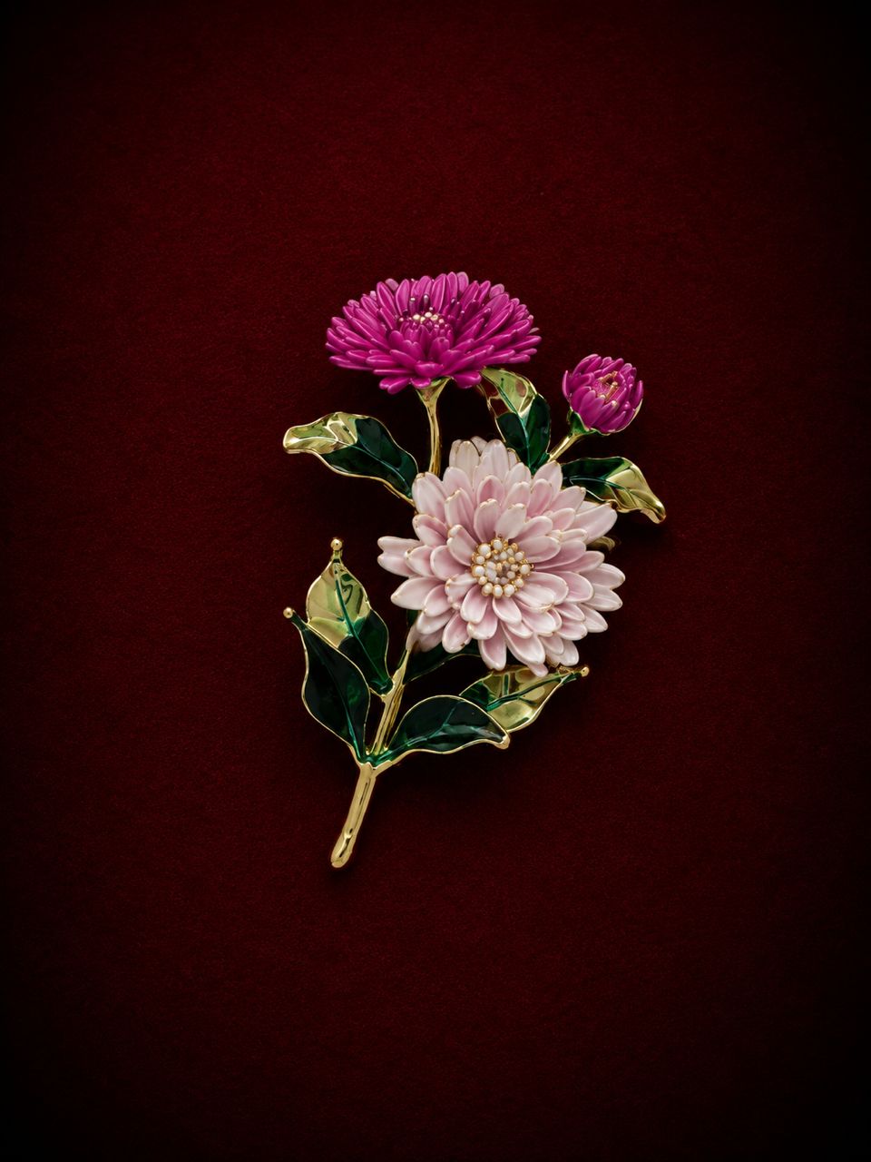 Camelia de Rosee Brooch